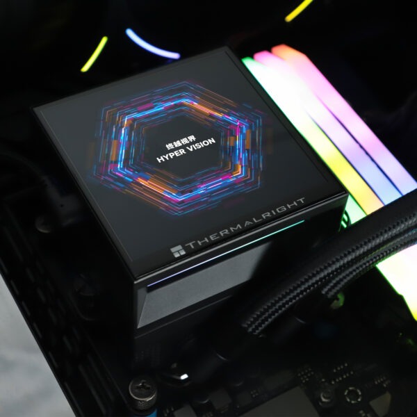 Thermalright Hyper Vision 360 UB ARGB Black 3.95in Magnet-Absorbent LCD Screen with 480x480 Resolution AIO CPU Liquid Cooler
